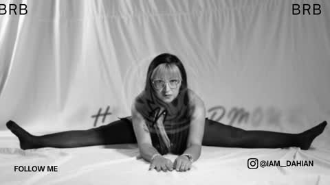 Dahiana  online show from February 5, 12:09 pm