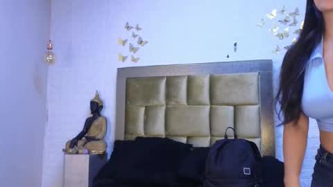 Dahiana online show from October 31, 10:37 am