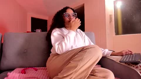 Dahli online show from November 23, 9:51 am