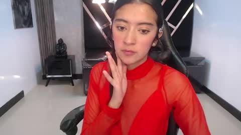 Snapshot of dahyan_ch chatting on October 8, 5:08 pm dahyan_ch online show from October 8, 5:08 pm
