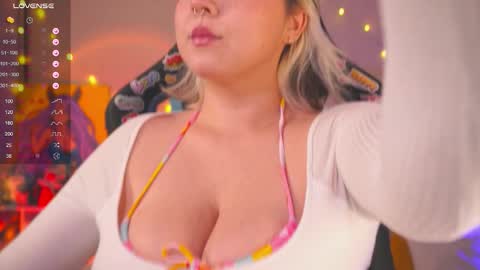 Snapshot of daien_halpert chatting on October 16, 9:02 pm Cute DianaOnline mostly at 8pm-0000 am UK TimeTuesday and Wednesday off online show from October 16, 9:02 pm