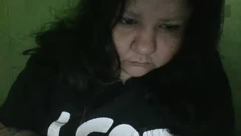 daisnconfusion_ online show from February 13, 9:50 pm