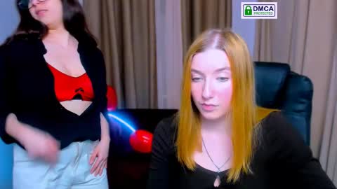 Little Di online show from March 5, 1:21 am