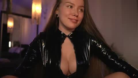 Stacey online show from July 17, 7:49 pm