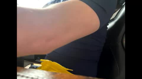 Snapshot of dakken2021 chatting on February 22, 1:24 pm dakken online show from February 22, 1:24 pm