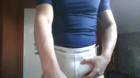 Snapshot of dakken2021 chatting on September 16, 8:39 am dakken online show from September 16, 8:39 am