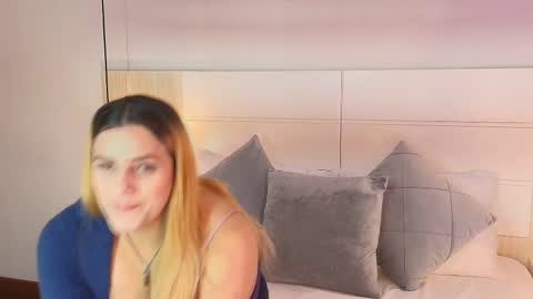 Dakota-Megan online show from September 29, 2:49 pm