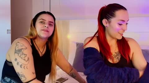 Dakota-Megan online show from October 20, 3:17 pm