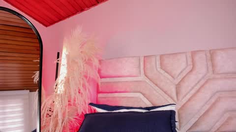 Dakota online show from January 9, 4:39 pm