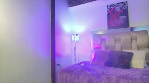 Snapshot of dakotarobbins_ chatting on March 1, 9:26 pm dakotarobbins_ online show from March 1, 9:26 pm