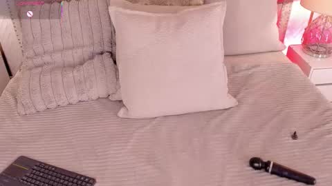    online show from March 6, 4:33 am