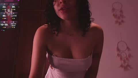 D A L H I L A online show from April 15, 12:19 pm