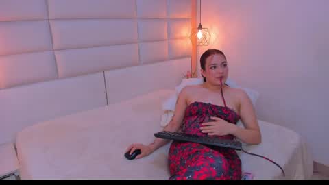 dali_collin online show from April 12, 3:27 pm