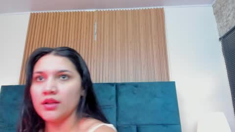 Violeta online show from June 5, 12:10 pm