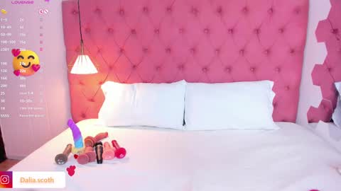 Snapshot of daliascoth chatting on March 11, 7:36 pm Dalia online show from March 11, 7:36 pm