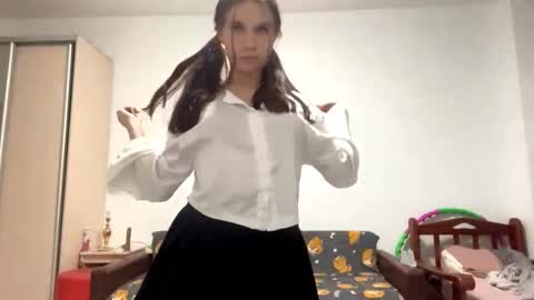 Gina online show from December 2, 2:04 pm