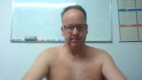 Snapshot of dallastxguy74 chatting on December 7, 3:53 am dallastxguy74 online show from December 7, 3:53 am