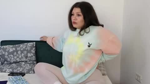 damedefeu online show from March 24, 7:25 am