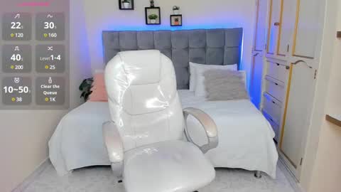 DAMIAN online show from March 3, 12:39 pm