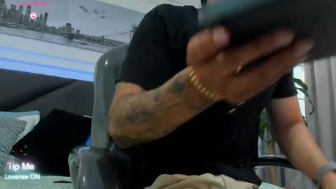 DAMIAN online show from January 15, 1:31 pm