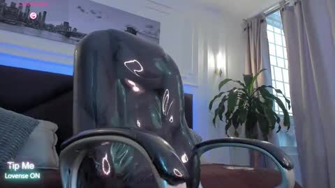 DAMIAN online show from February 28, 1:59 pm