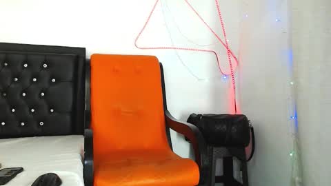 damian_hart_24cm online show from December 16, 12:00 pm