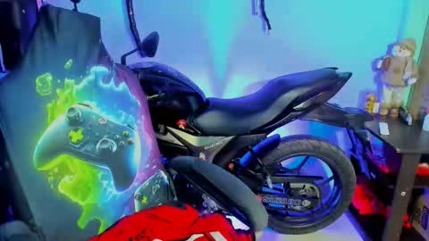 Damian torner online show from October 9, 9:48 am