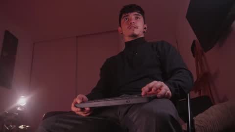 insta damn8   --------  online show from December 19, 11:33 pm