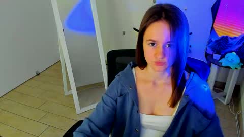 Snapshot of dana_orchid_ chatting on October 4, 8:17 pm Dana online show from October 4, 8:17 pm