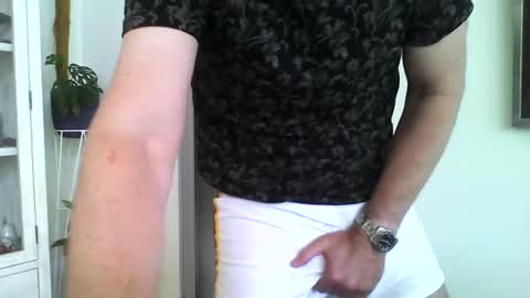 danbubs online show from December 26, 3:27 am