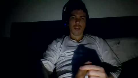 dane950804 online show from May 25, 11:22 pm