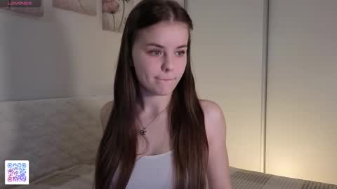 Snapshot of dangerouss_lady chatting on October 29, 3:19 am Eva online show from October 29, 3:19 am