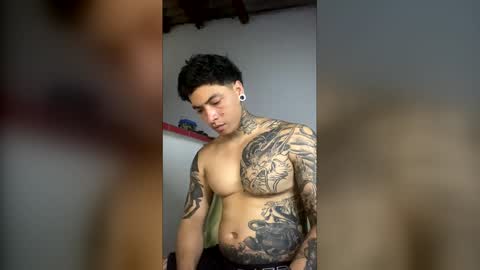 dani_cesar2 online show from May 2, 4:40 am
