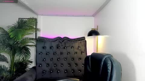 Danica online show from June 2, 11:18 pm
