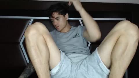 daniel_collins07 online show from October 29, 5:58 pm