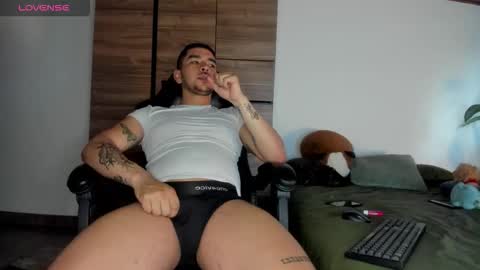 Dani  online show from November 20, 8:06 pm