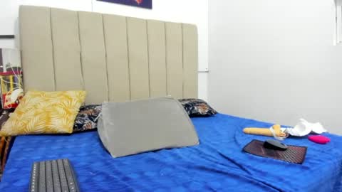 daniela_sexy18_ online show from July 26, 2:31 am