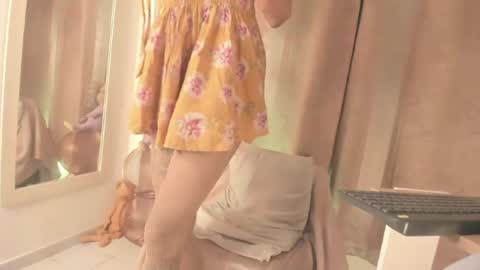 danielamay00 online show from July 19, 11:29 pm