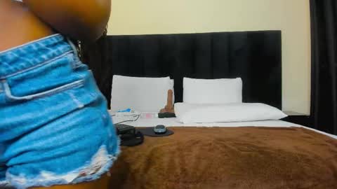 danielle_rock online show from February 19, 10:36 am