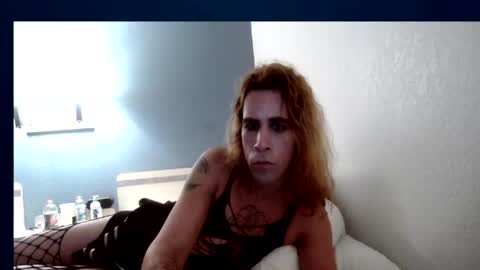 Danielle Raven online show from May 24, 6:20 am