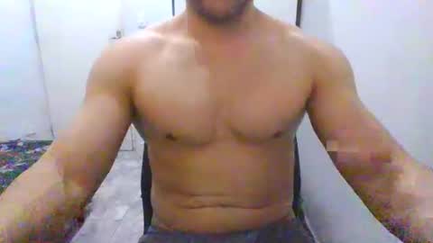 DanielRivveraX online show from April 14, 11:19 pm