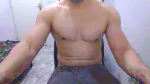 DanielRivveraX online show from April 7, 11:29 pm