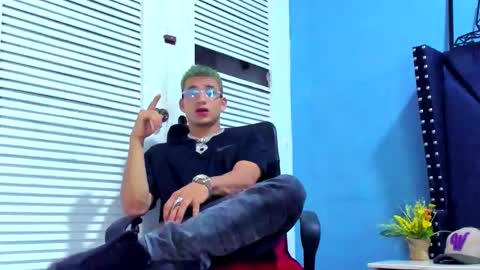 Dani online show from February 19, 3:50 am