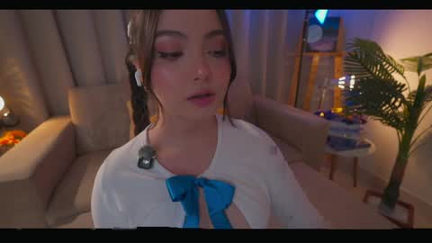      online show from April 16, 2:11 am