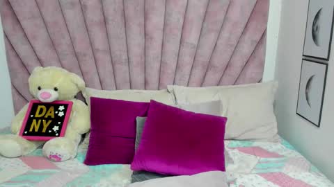 DaniiBelluci  online show from March 22, 8:29 am