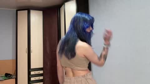 Melissa online show from March 6, 12:04 pm