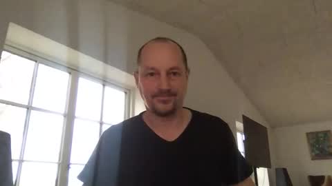 danishjss online show from April 10, 6:30 am