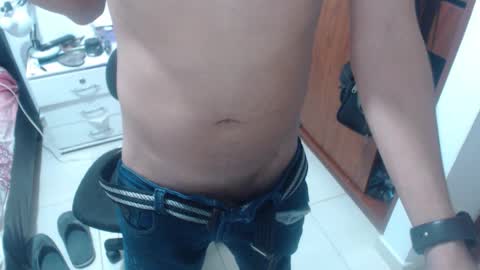 Darwin Daniel Segura Parra online show from March 27, 2:06 am