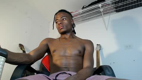 dann_hill_1 online show from February 11, 1:20 am