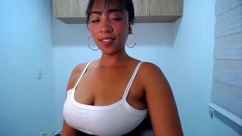 Danna  Ross online show from November 12, 7:00 am